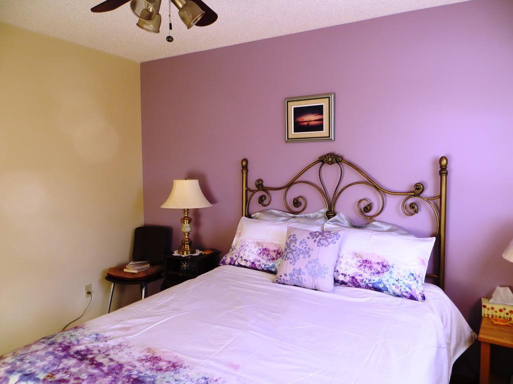 Wild Rose Bed & Breakfast Saskatoon Exterior foto